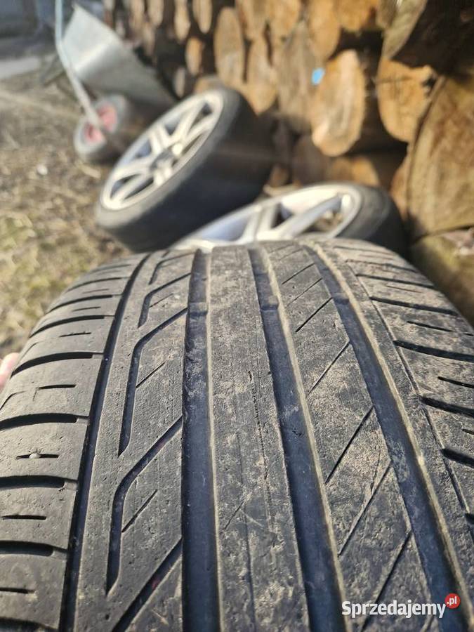 mam na sprzedaż felgi 5x100 85J Made in italy Wisła