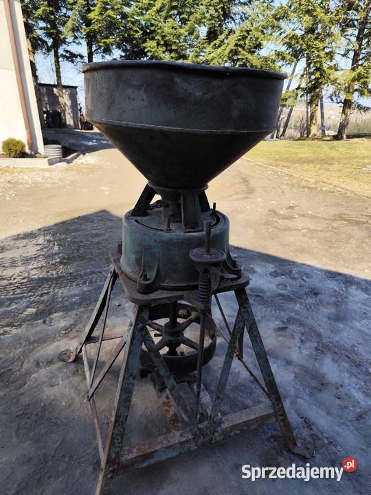 Młynek do zboża stary Gliczarów Górny