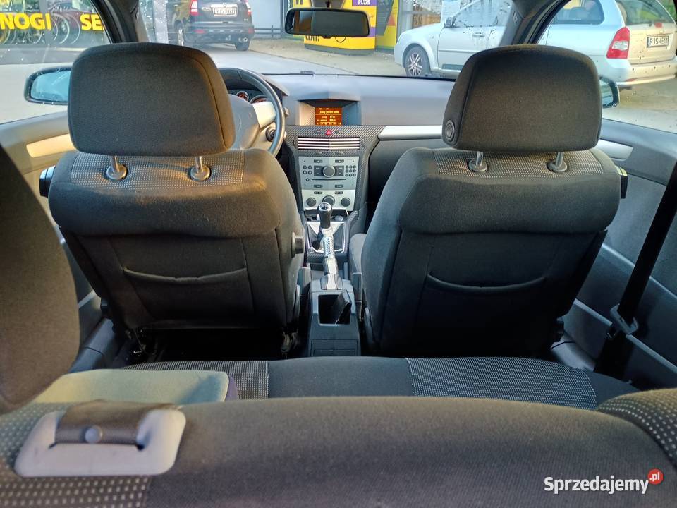 Opel Astra GTC SPORT wielofunkcyjna kierownica Jasło