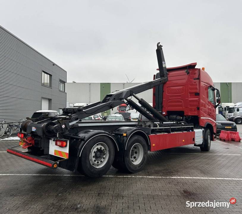 Hakowiec 6x2 VOLVO FH euro Warszawa