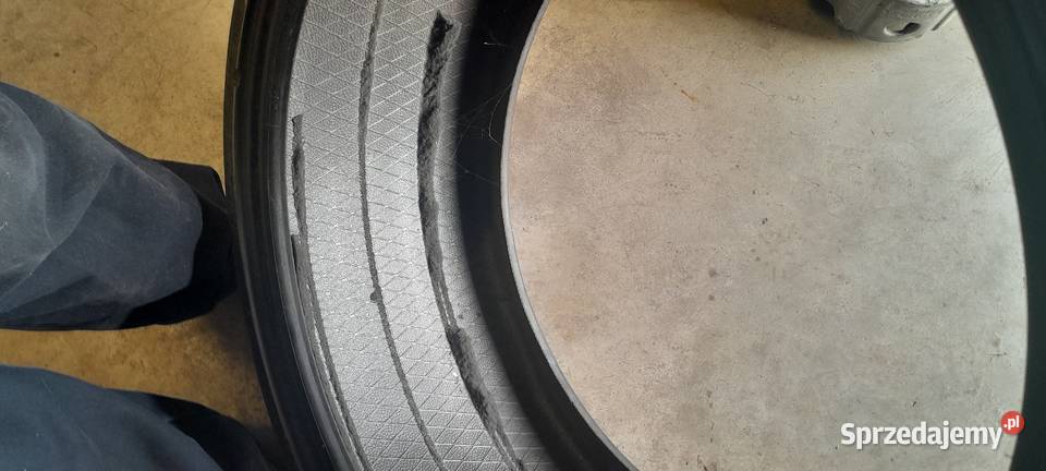 Sprzedam oponę marki dunlop sp winter sport 4D Dobiegniew