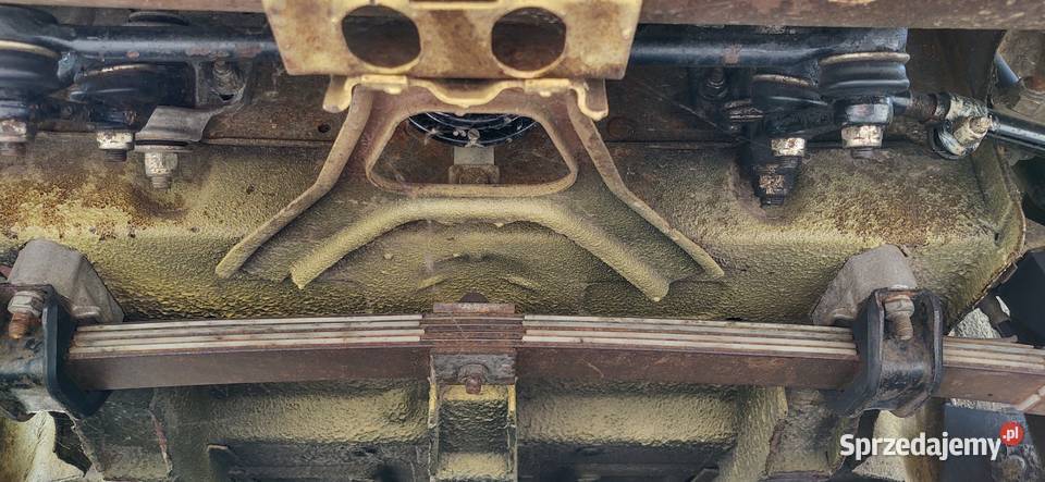 Fiat 126p zabytkowy igła kolekcjonerski 589cm3