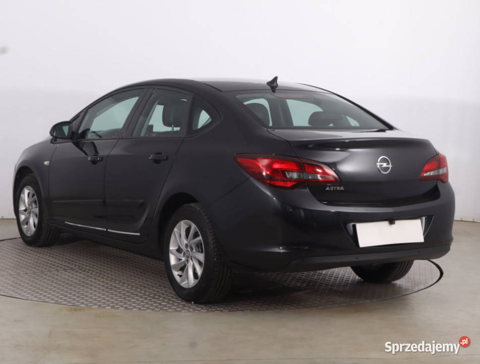 Opel Astra 16 16V 1598cm3 Astra Piaseczno sprzedam