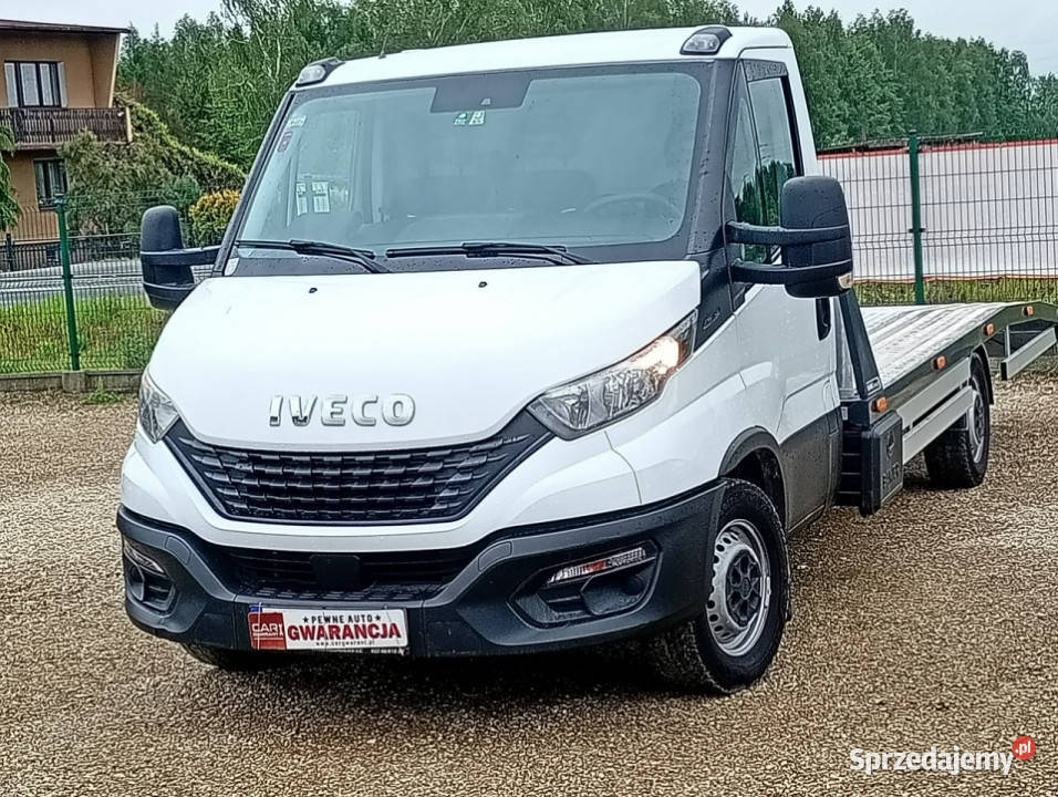 Iveco Daily 35S14 nowy najazd pomoc drogowa biały Iveco sprzedam
