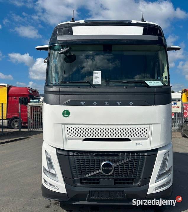 Volvo FH ciagnik w Leasing Warszawa