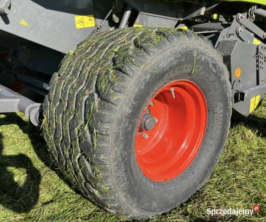 Prasa Claas Variant 385RC Nakło nad Notecią