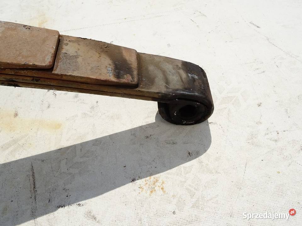 RESOR PRZÓD PRAWY RENAULT TRUCKS N Van minibus