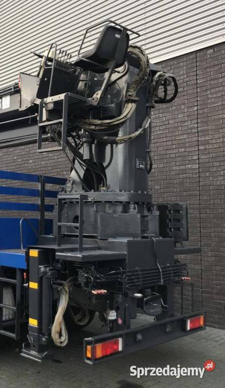 Budowlany podłoga z tylnym dzwigiem Daf CF Warszawa