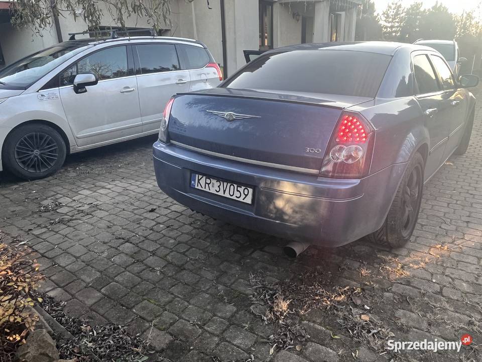 Chrysler 300 v6 27 benzyna gaz 2700cm3