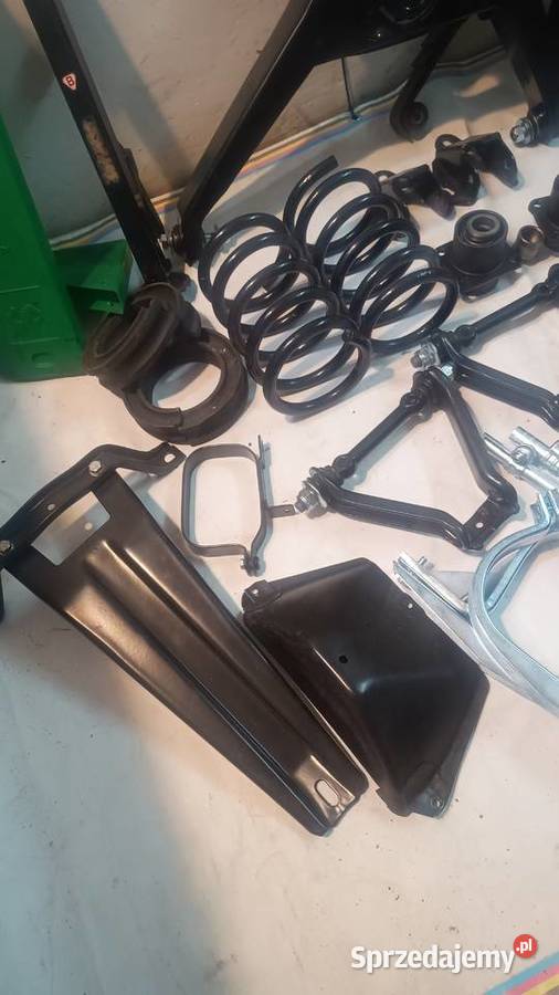 Wahacz przód Fiat 126p Maluch elegant Pozostałe Jarosław