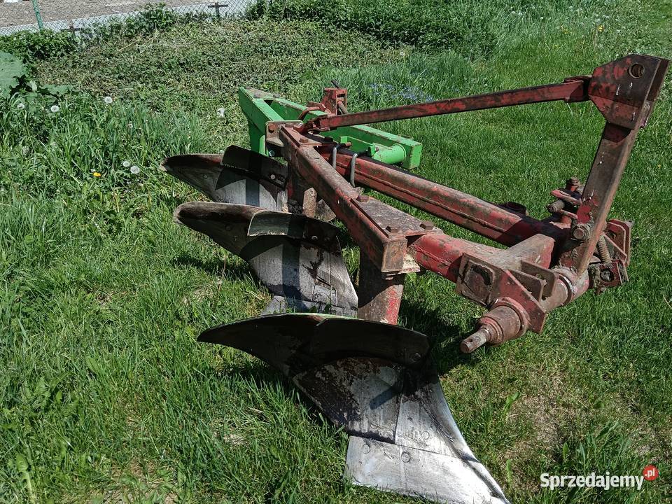Sprzedam Pług 3 skibowy nieuszkodzony lubelskie Janów Lubelski