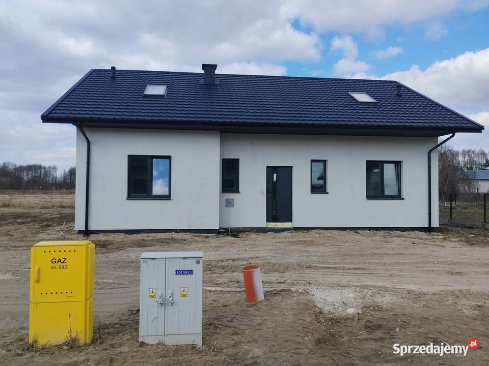 Dom w stanie deweloperskim Staszów