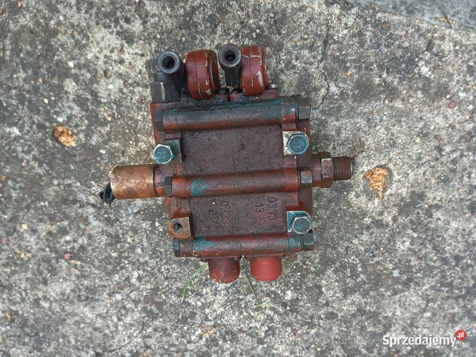 Rozdzielacz hydrauliczny dwusekcyjny 2RBS Kady