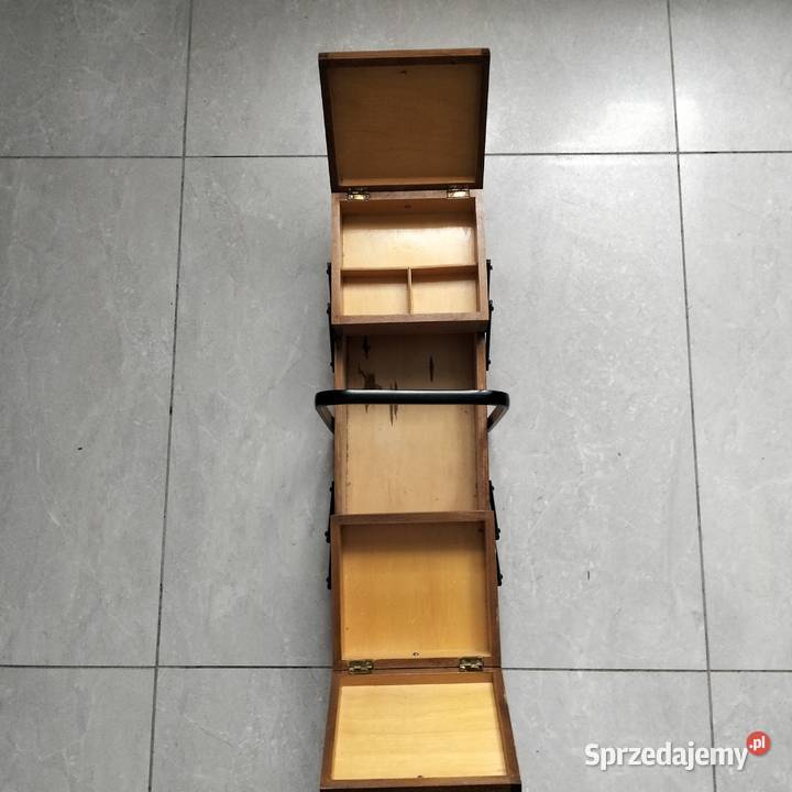 Drewniana skrzynka na przybory do szycia Vintage