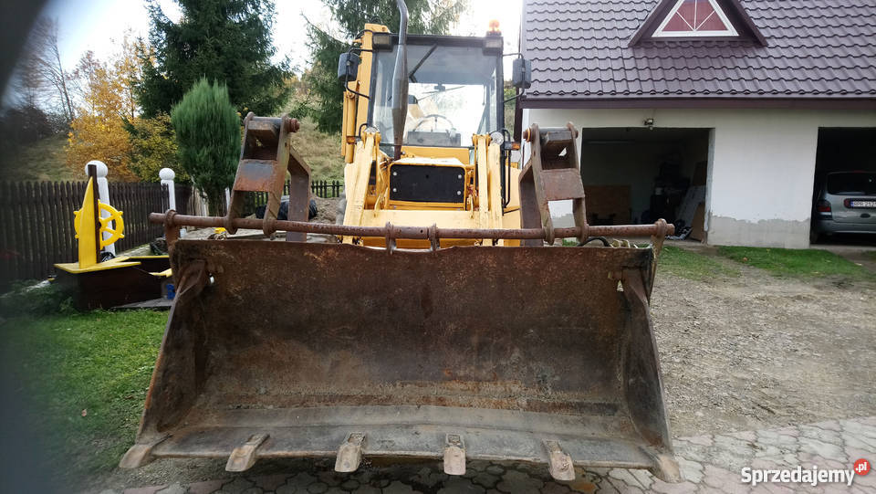 Sprzedam koparko ładowarkę MF50 HX Massey Reczpol sprzedam