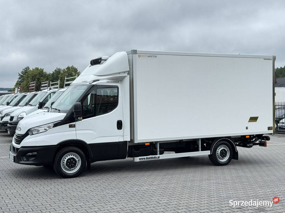 Iveco Daily 35S16 V WINDA CHŁODNIA 2929 8Palet pełny VAT świętokrzyskie Widełki