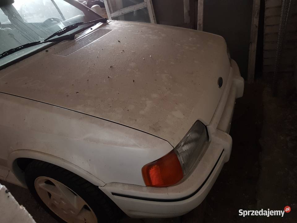 Ford escort xr3i mk4 All White 1989 łódzkie Drzewica