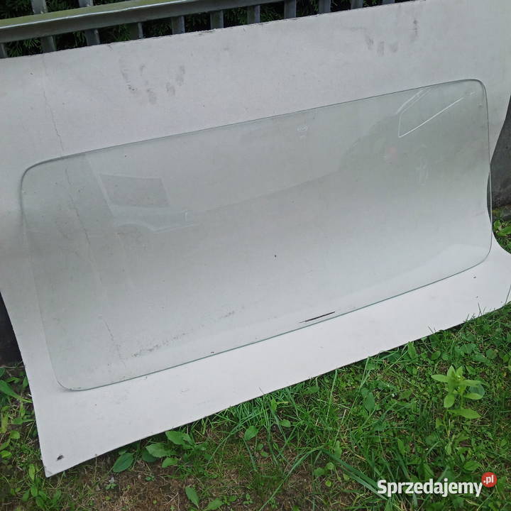 Fiat 126p ST Szyba tył tylna 1976 BESPO osobowe Dębica