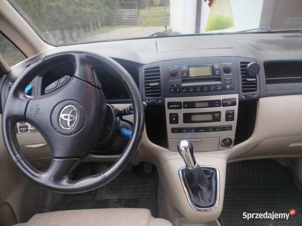 Sprzedam Toyota Verso 110KM Verso Strawczyn