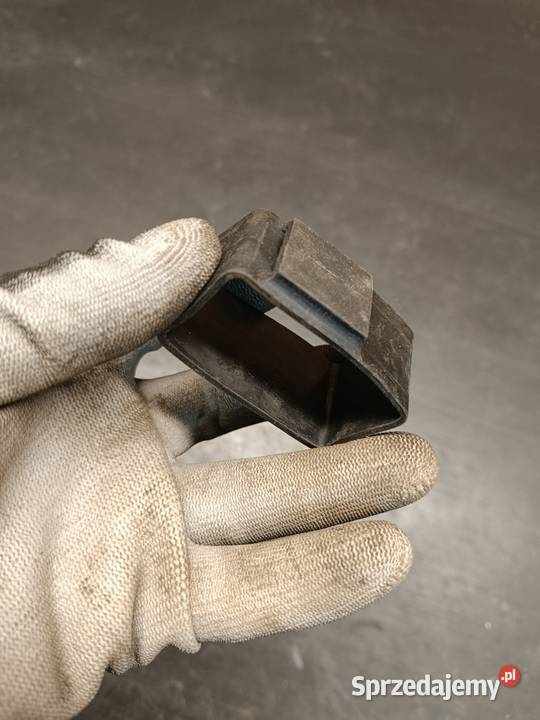 Uchwyt guma mocowanie moduł zapłonowy 3BN 3NC małopolskie Gołaczewy