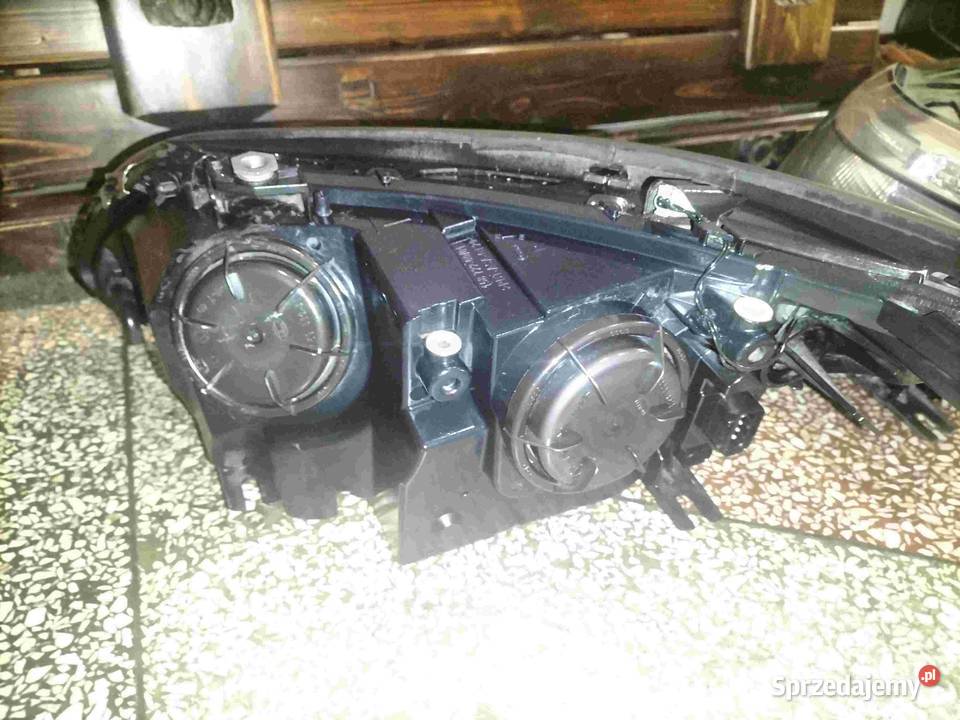 Lampy przednie H7 BMW E60 E61 PRZEDLIFT stan Poręba