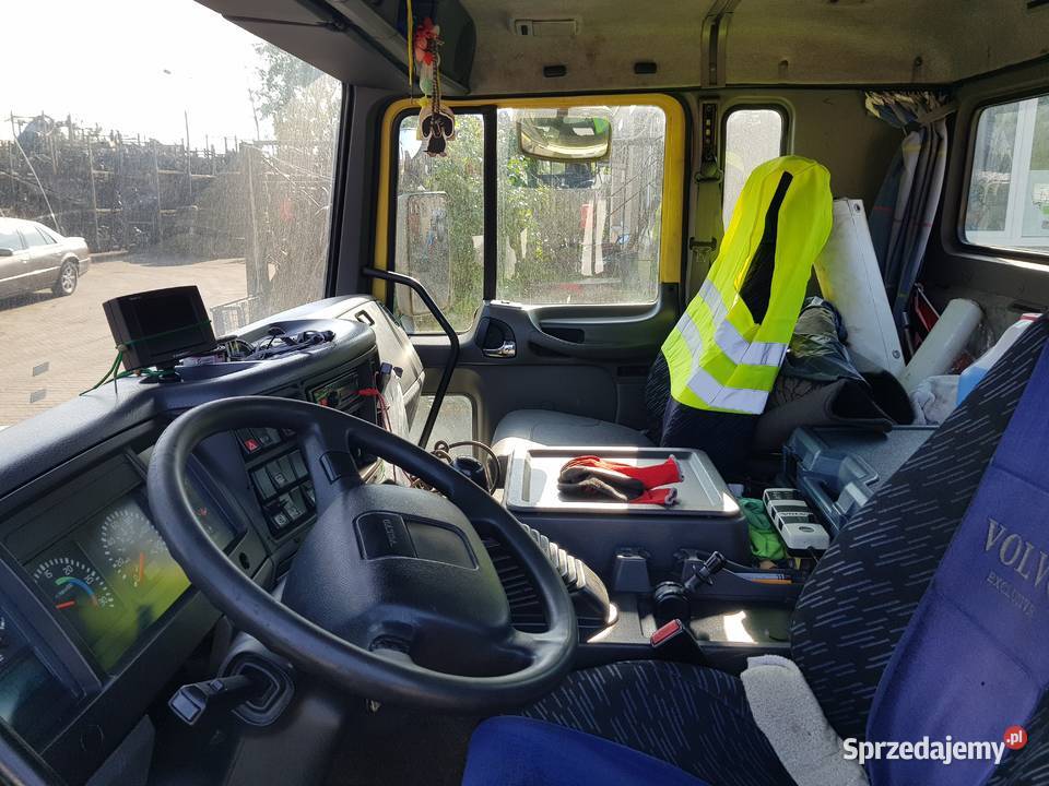 Volvo Fl 6 pomoc drogowa 12t z piętrem mazowieckie Siedlce