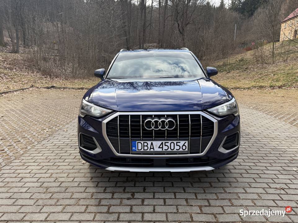 Sprzedam Audi Q3 40TFSI Rok produkcji 2021