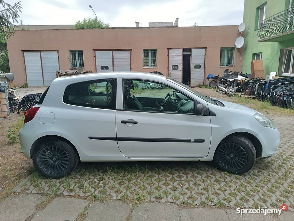 RENAULT CLIO III 12 16V CIĘŻAROWY VAT1 łódzkie Łódź