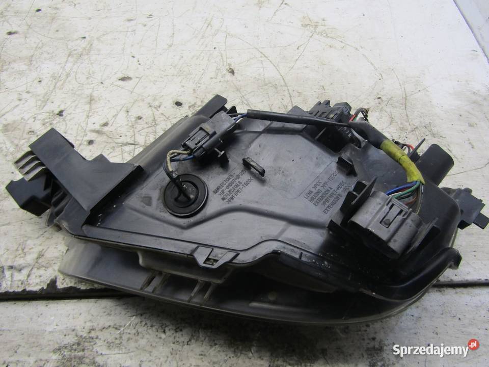 LAMPA PRZEDNIA PRAWY PRZÓD MAZDA CX3 CX3