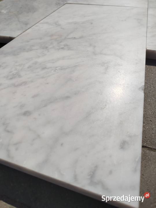 Marmur Carrara Bianco 60x30x2 matowa II gatunek Przemyśl