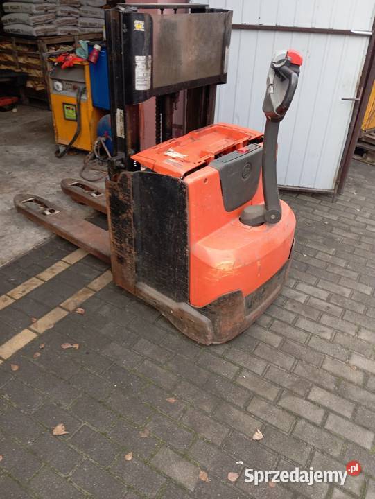 paleciak elektryczny Toyota bt z masztem Stawiszyn sprzedam