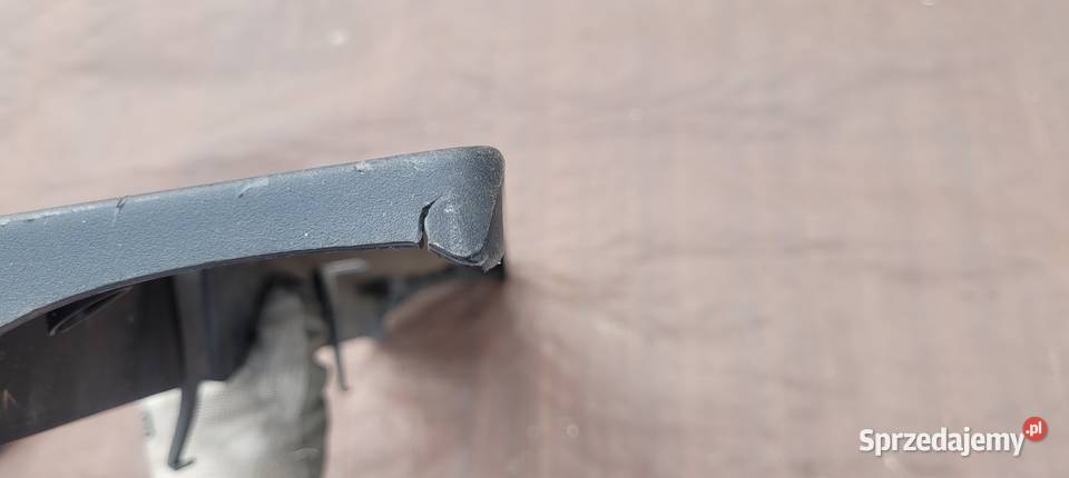 BMW 8 F91 F92 F93 PODKŁADKA POD TABLICE REJ osobowe Ruda Śląska