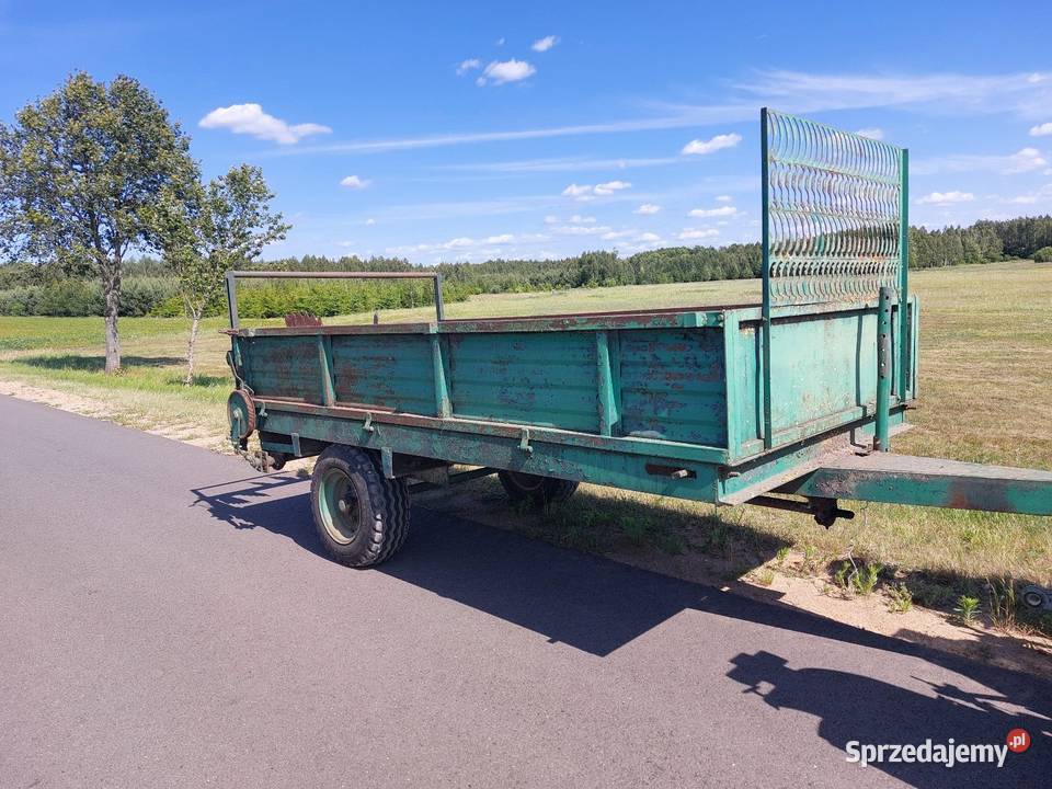 Rozrzutnik 1 osiowy Transport nieuszkodzony podlaskie Kleszczele sprzedam