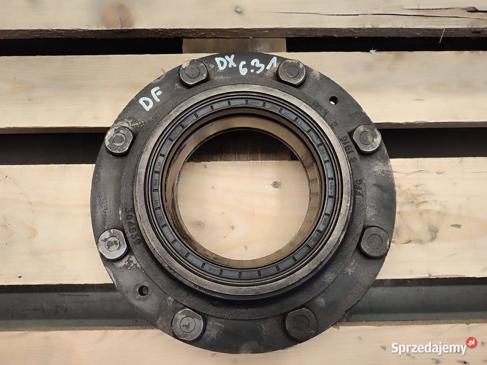 Piasta koła V31796100 304539 Deutzfahr 631 DX Pozostałe Wilkowo