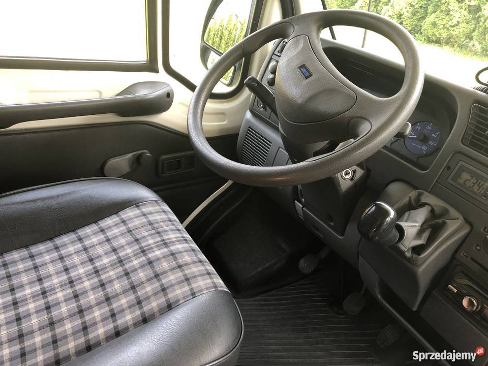 Kamper LMC Alkowa Zadbany Klimatyzacja WAECO Bieruń sprzedam