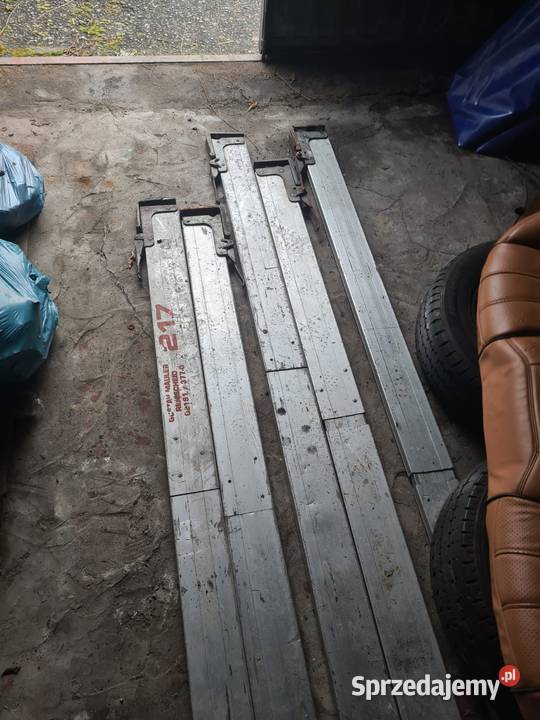 BELKA DESKA LISTWA ROZPOROWA NABURTOWA 24002700 Pozostałe Kielce