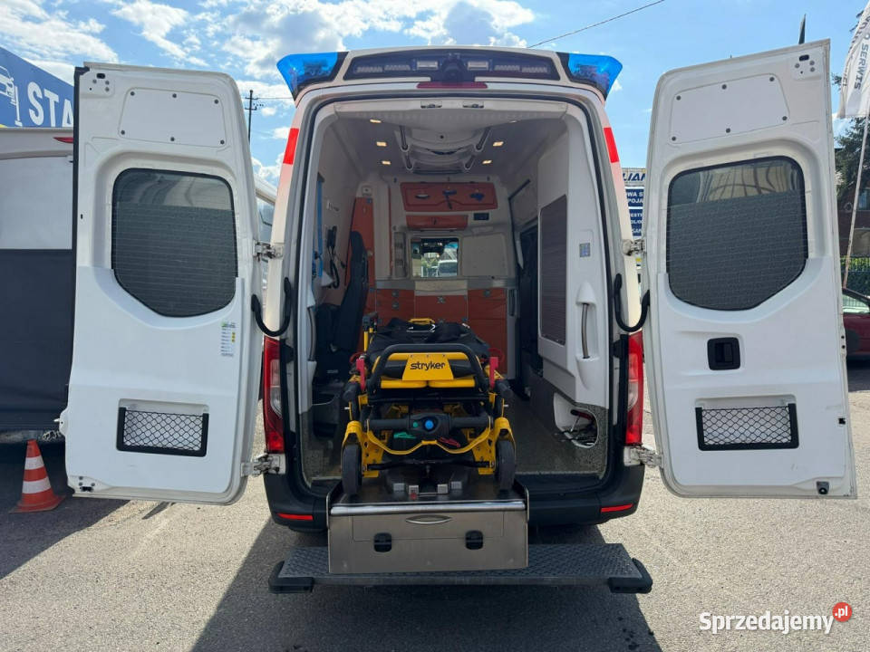 Mercedes Sprinter Sprinter 316 Karetka Ambulans wielofunkcyjna kierownica Mercedes-Benz