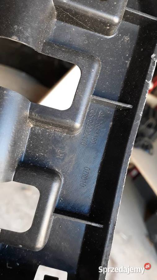 PEUGEOT 2008 II ŚLIZG ZDERZAKA LEWY TYŁ Zatom Stary