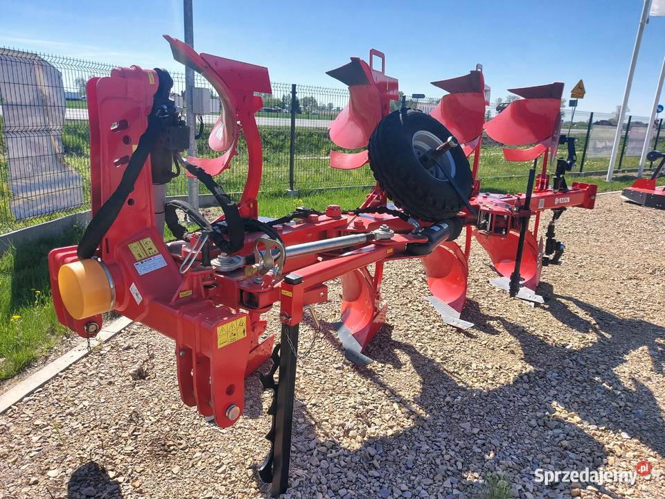 Pług obrotowy AKPIL 180 4 wyprzedaż rocznika Zwoleń