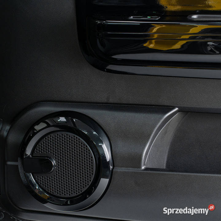 Samochód skuter elektryczny czterokołowy z