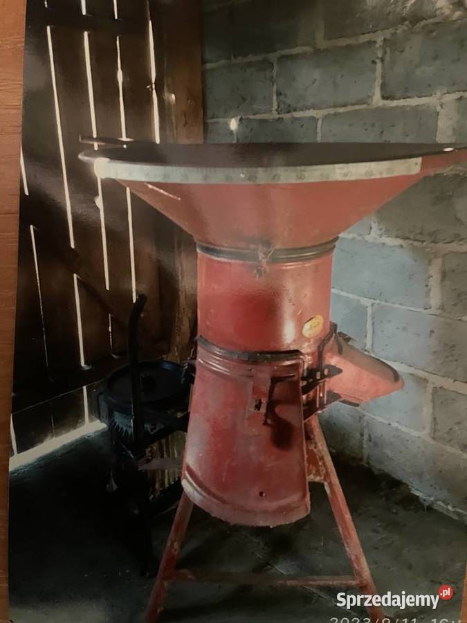 Śrutownik firmy Bąk Szczucin