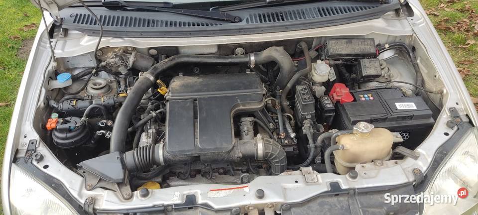 Suzuki Ignis 13 DDiS 2005 Diesel hak klima CD Nieświastów