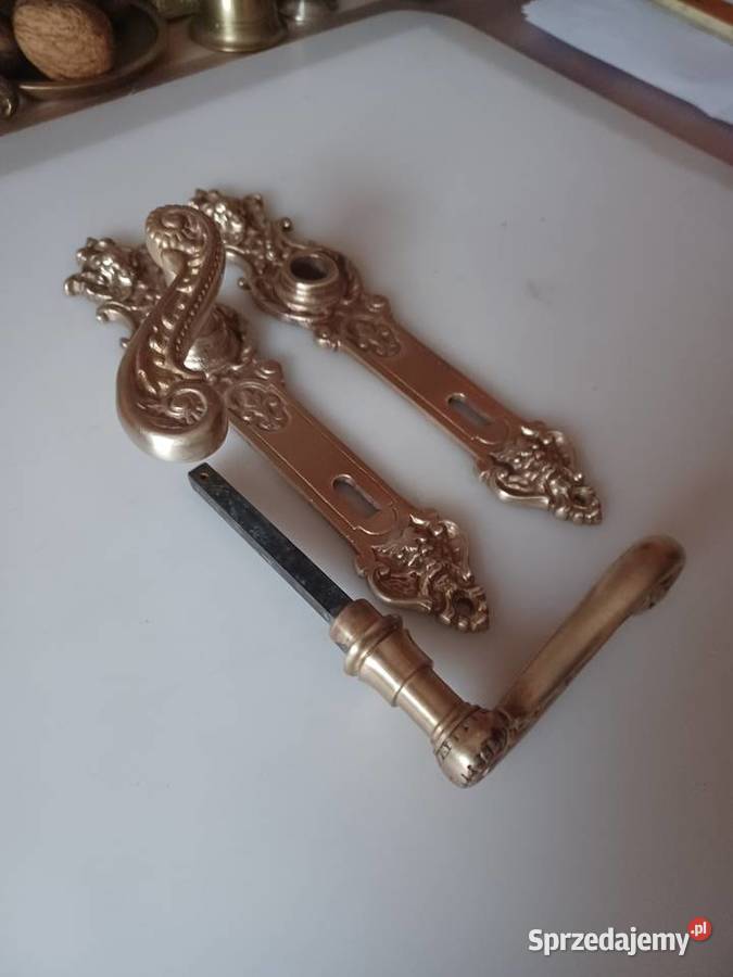 Piękny komplet szyldów i klamek Mosiądz Poznań