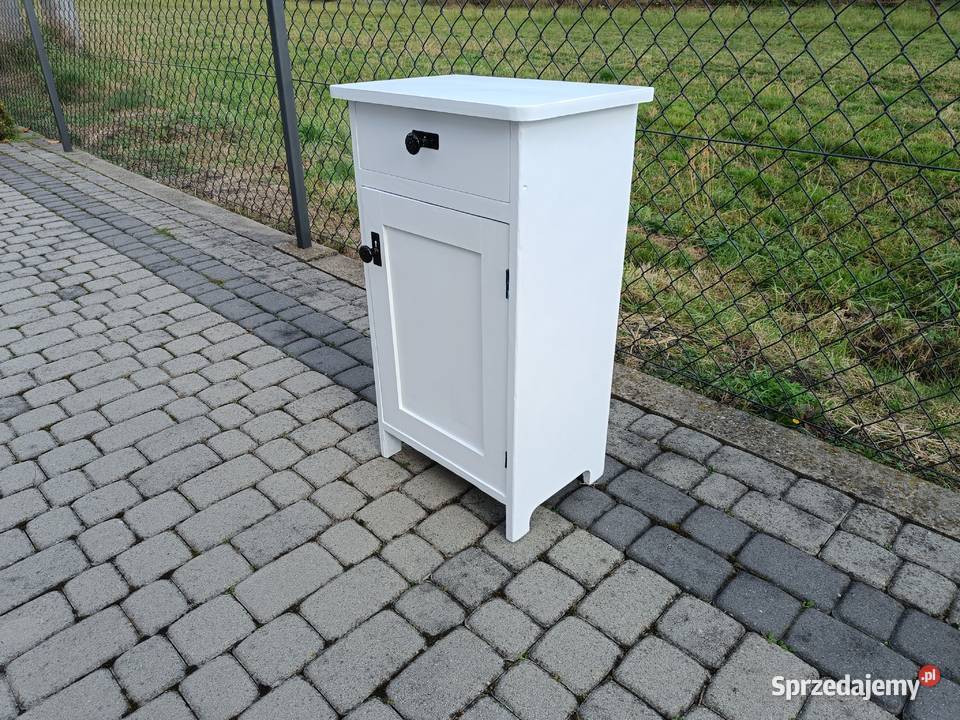 NAKASLIK biały SZAFKA drewniana stara 50x30 wys Meble podkarpackie Brzostek