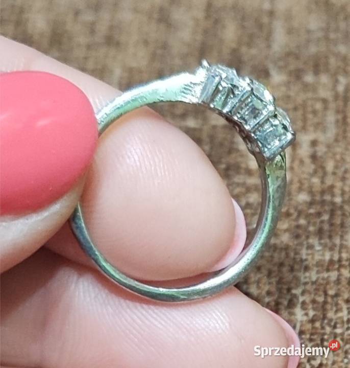 Pierścionek białe kryształki Grodzisk Mazowiecki