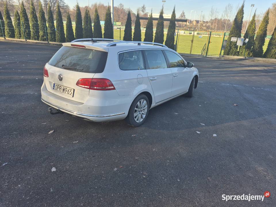 Passat B7 Kombi nieuszkodzony Biała