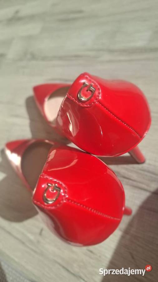 Szpilki czerowne Guess Opole Lubelskie