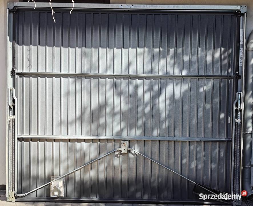 nowa Brama uchylna Hormann 2500x2125 metal Bramy Lublin
