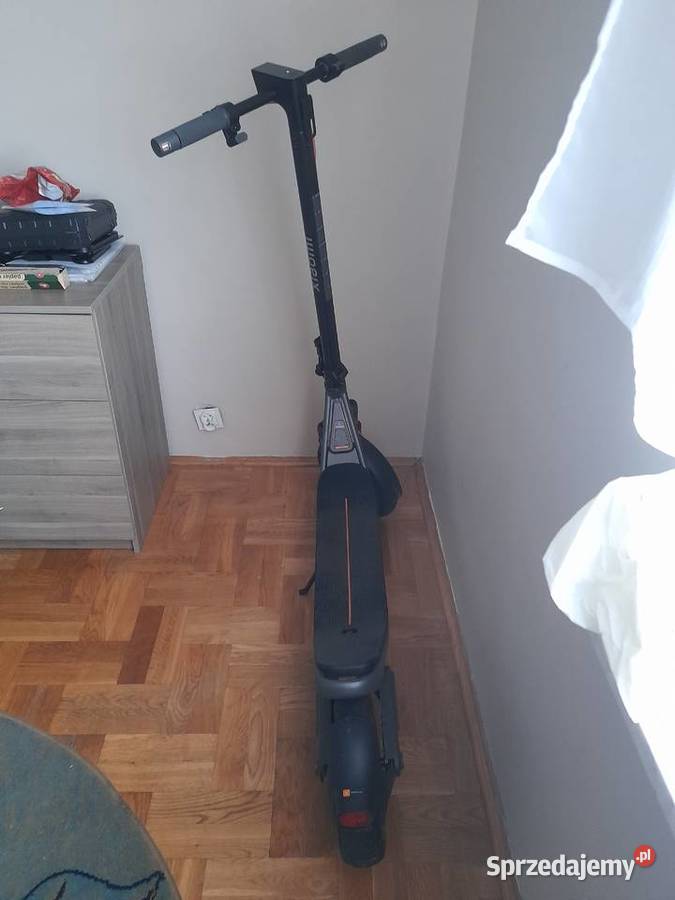 Sprzedam hulajnoge elektryczna Xiaomi electric Gdynia sprzedam