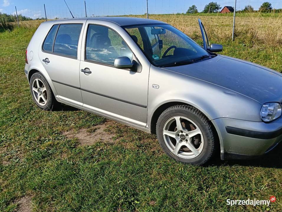 Volkswagen Golf 4 14 benzyna Golf Olkusz
